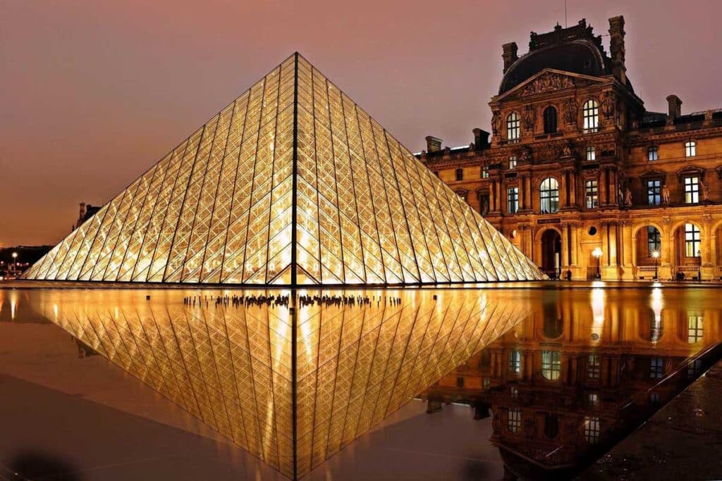 The Louvre - TTRA History Page